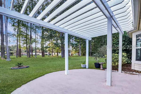 Property Slideshow image 3 of 48 | 20 devant dr, Bluffton, SC, 29909