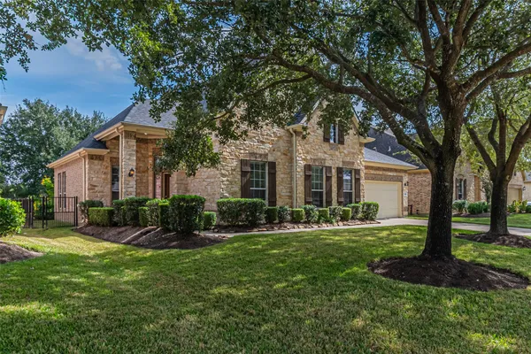 Property Slideshow image 2 of 50 | 9242 e canyon lake springs dr, Cypress, TX, 77433