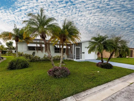 Property Slideshow image 2 of 57 | 6920 nw 16th st, Margate, FL, 33063