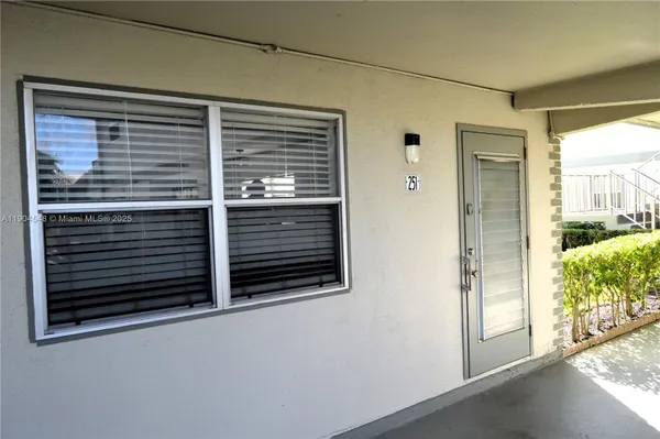 Property Slideshow image 3 of 29 | 251 monaco f, Delray Beach, FL, 33446