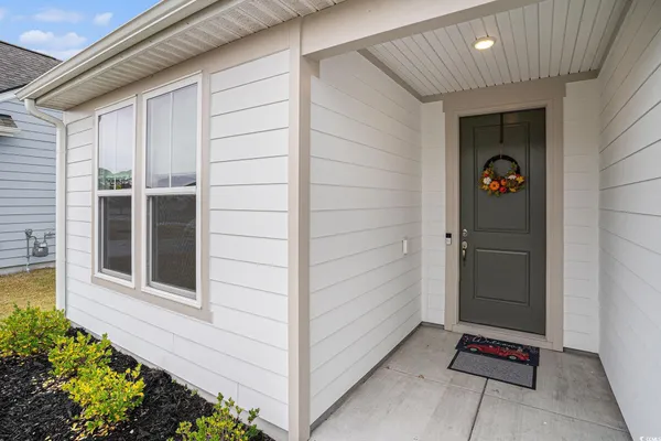 Property Slideshow image 2 of 38 | 1609 littleleaf loop, North Myrtle Beach, SC, 29582