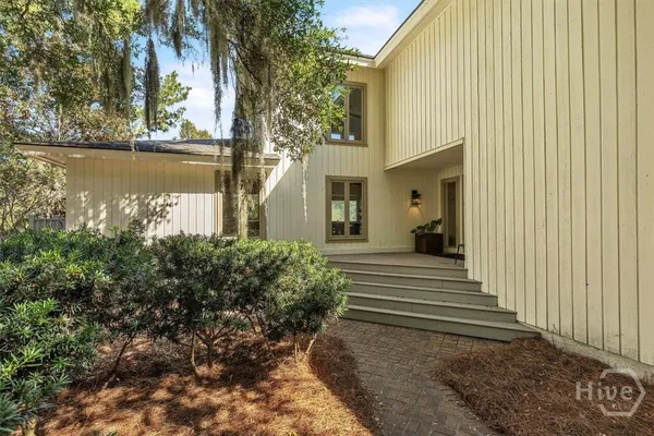 Property Slideshow image 2 of 42 | 4 fox meadow cir, Savannah, GA, 31411