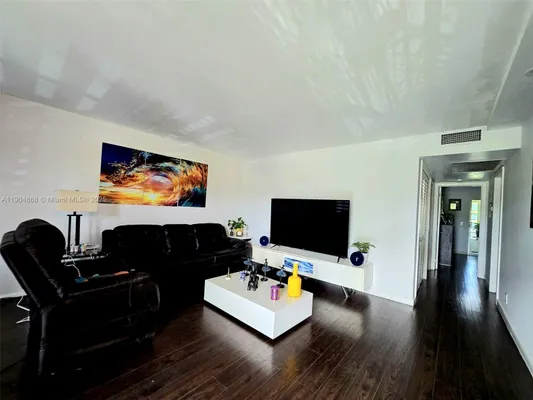 Property Slideshow image 2 of 39 | 1401 sw 135th ter h213, Pembroke Pines, FL, 33027