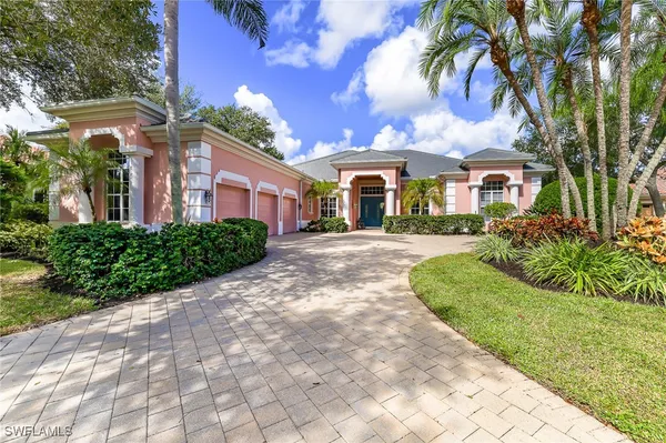 Property Slideshow image 2 of 32 | 425 terracina ct, Naples, FL, 34119