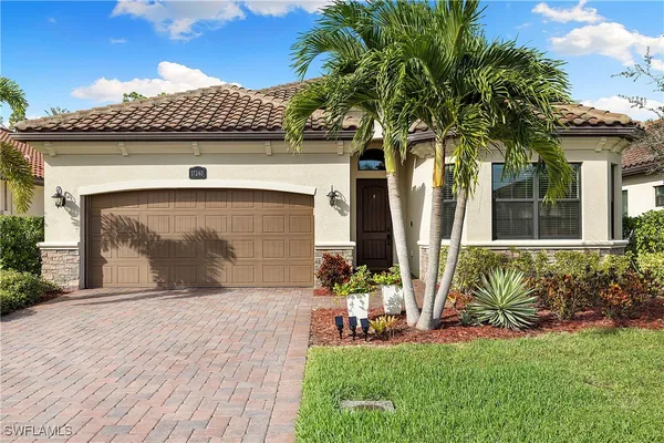 Property Slideshow image 2 of 54 | 17240 galway run, Bonita Springs, FL, 34135
