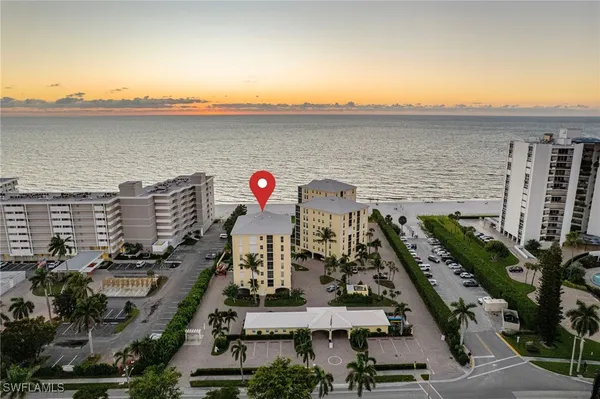 Property Slideshow image 2 of 49 | 3483 gulf shore blvd 105, Naples, FL, 34103