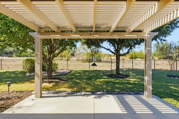 Property Slideshow image 3 of 24 | 537 salt creek ln, Georgetown, TX, 78633