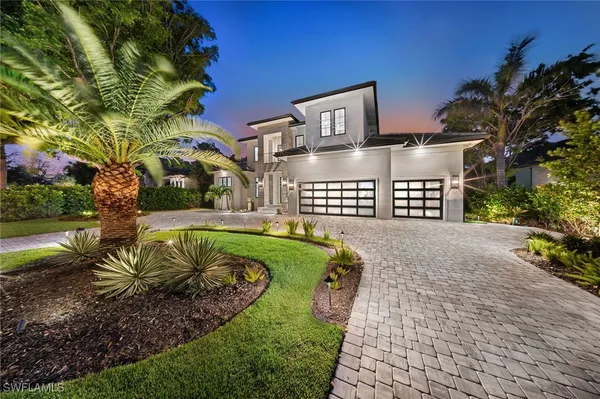 Property Slideshow image 2 of 41 | 3190 crayton rd, Naples, FL, 34103