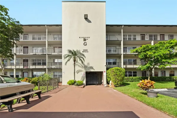 Property Slideshow image 3 of 26 | 13255 sw 9th ct 211g, Pembroke Pines, FL, 33027