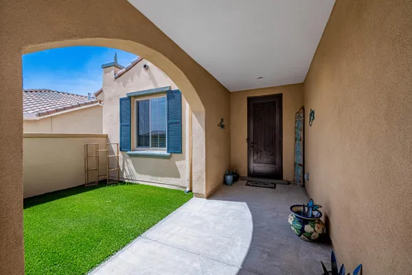 Property Slideshow image 3 of 34 | 2309 chuckwalla spring trl, Albuquerque, NM, 87120