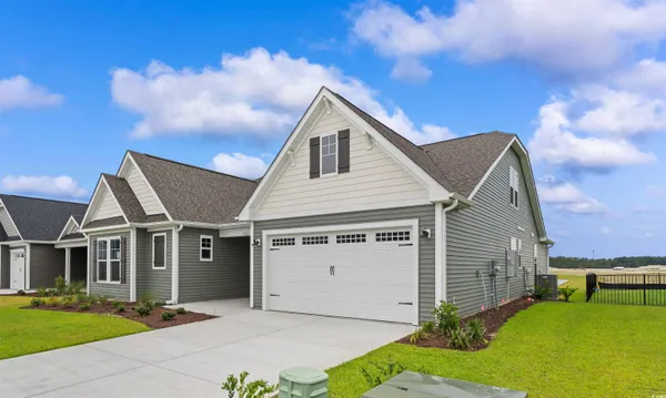 Property Slideshow image 3 of 40 | 1906 woodrush loop, Little River, SC, 29566