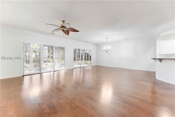 Property Slideshow image 3 of 36 | 184 hampton cir, Bluffton, SC, 29909