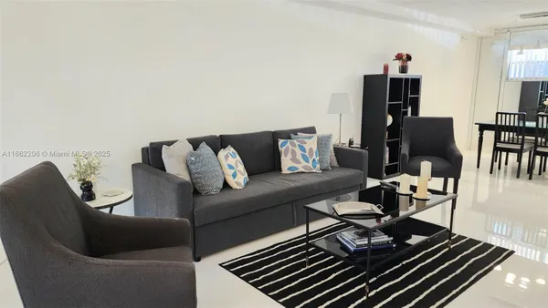 Property Slideshow image 3 of 32 | 8930 s hollybrook blvd apt 106, Pembroke Pines, FL, 33025