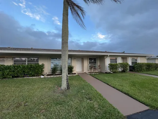 Property Slideshow image 2 of 24 | 20927 sedgewick dr, Boca Raton, FL, 33433
