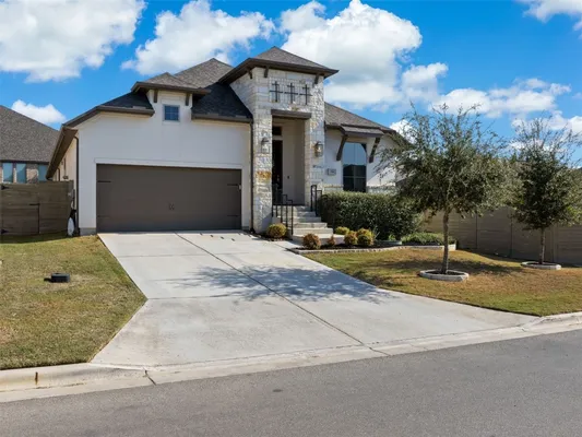 Property Slideshow image 3 of 40 | 514 orchard way, New Braunfels, TX, 78132