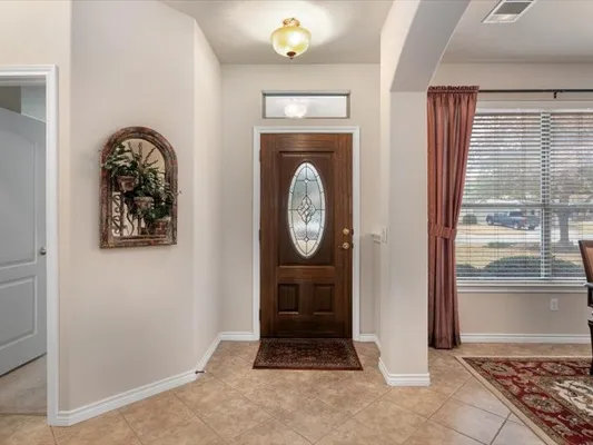 Property Slideshow image 3 of 29 | 909 big thicket st, Georgetown, TX, 78633