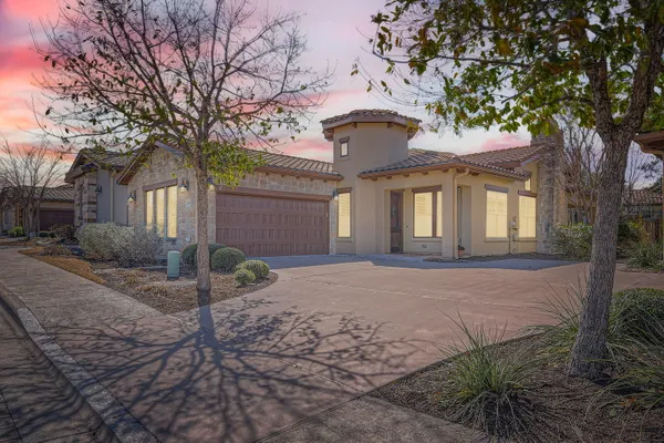 Property Slideshow image 2 of 26 | 304 belforte ave, Austin, TX, 78734