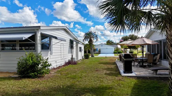 Property Slideshow image 3 of 48 | 6367 sw 83rd pl, Ocala, FL, 34476