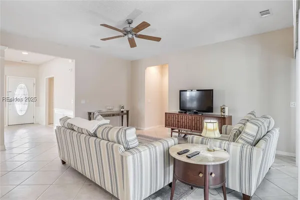 Property Slideshow image 3 of 39 | 1 scenic dr, Bluffton, SC, 29909