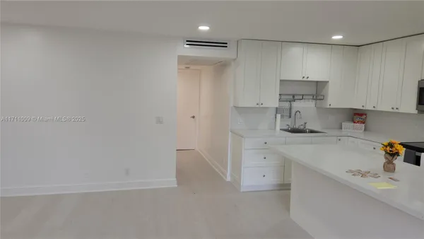 Property Slideshow image 3 of 7 | 13455 sw 9th ct apt 113j, Pembroke Pines, FL, 33027