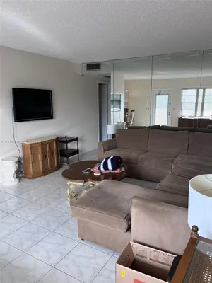 Property Slideshow image 2 of 13 | 324 fanshaw h 324 h, Boca Raton, FL, 33434