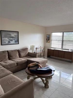 Property Slideshow image 3 of 13 | 324 fanshaw h 324 h, Boca Raton, FL, 33434