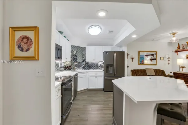 Property Slideshow image 3 of 34 | 380 marshland rd h34, Hilton Head Island, SC, 29926