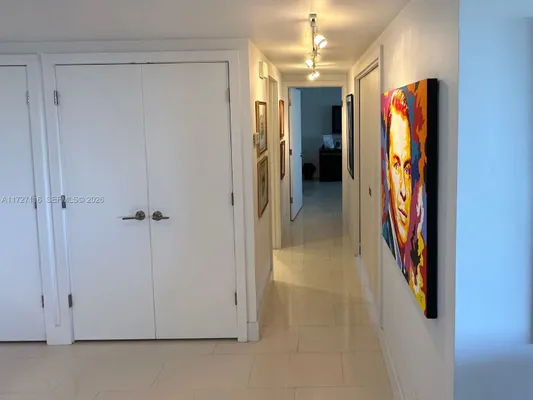 Property Slideshow image 3 of 26 | 3300 ne 36th st 605, Fort Lauderdale, FL, 33308