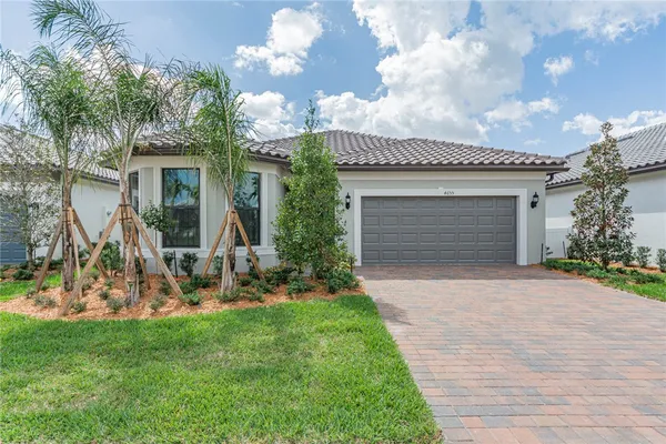 Property Slideshow image 2 of 34 | 4655 pratt cir, Vero Beach, FL, 32967
