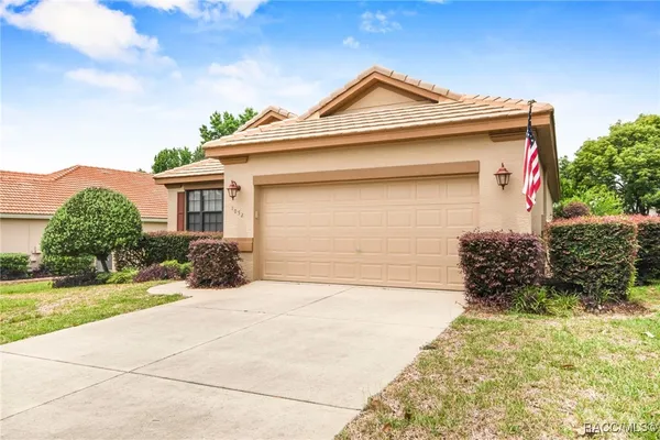 Property Slideshow image 2 of 45 | 1052 w diamond shore loop, Hernando, FL, 34442