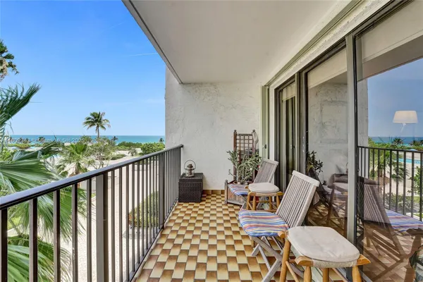 Property Slideshow image 3 of 80 | 1201 s ocean dr 609s, Hollywood, FL, 33019