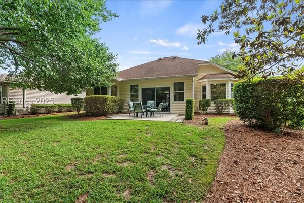 Property Slideshow image 2 of 24 | 61 hampton cir, Bluffton, SC, 29909