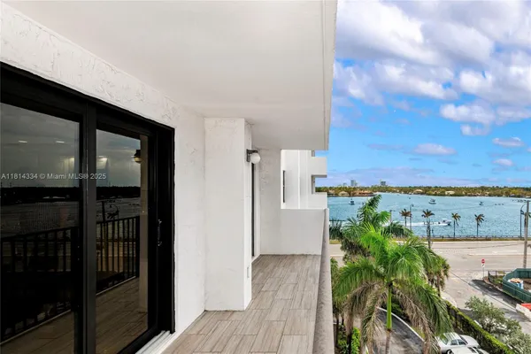 Property Slideshow image 3 of 58 | 1201 s ocean dr apt 610n, Hollywood, FL, 33019