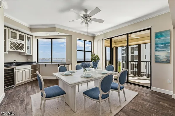 Property Slideshow image 2 of 49 | 11640 court of palms 304, Fort Myers, FL, 33908