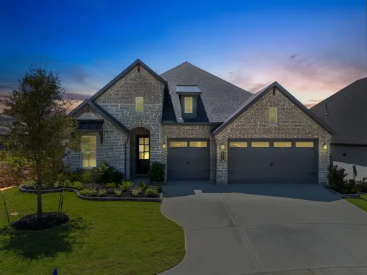 Property Slideshow image 2 of 50 | 10041 larkin cv, Willis, TX, 77318