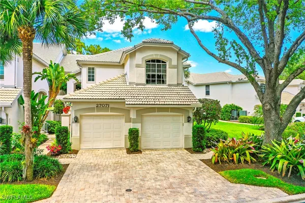 Property Slideshow image 2 of 39 | 27071 lake harbor ct 103, Bonita Springs, FL, 34134