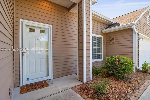 Property Slideshow image 3 of 51 | 22 purry cir, Bluffton, SC, 29909