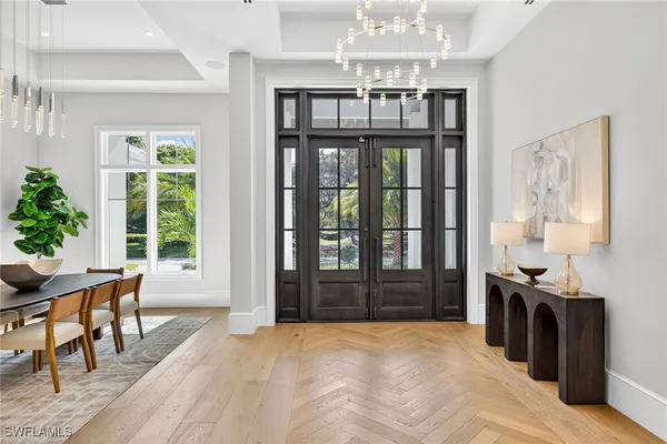 Property Slideshow image 3 of 37 | 375 bow line dr, Naples, FL, 34103