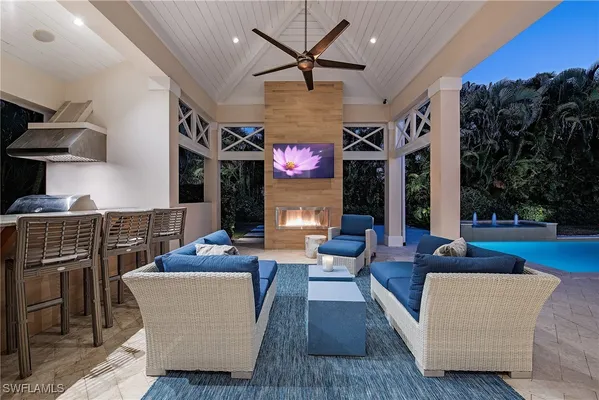 Property Slideshow image 3 of 45 | 670 mooring line dr, Naples, FL, 34102