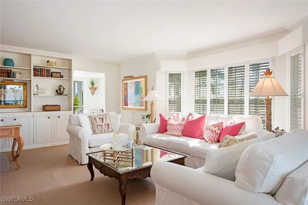 Property Slideshow image 2 of 14 | 2601 gulf shore blvd 26, Naples, FL, 34103