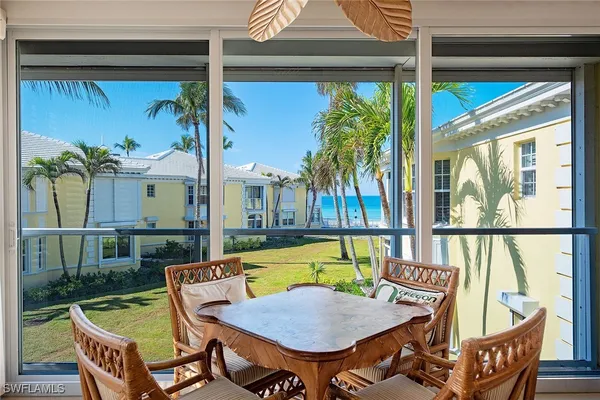 Property Slideshow image 3 of 14 | 2601 gulf shore blvd 26, Naples, FL, 34103