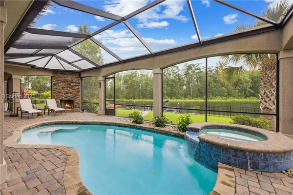 Property Slideshow image 2 of 100 | 18 anchor bay ct, Bluffton, SC, 29910