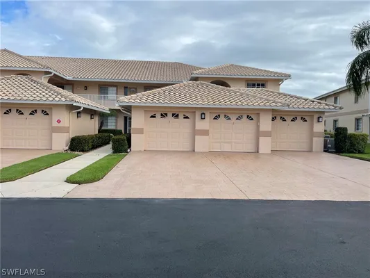 Property Slideshow image 3 of 48 | 9061 michael cir 2, Naples, FL, 34113