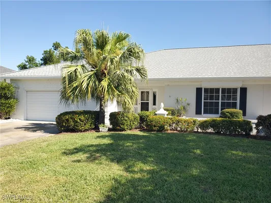 Property Slideshow image 2 of 45 | 1381 n brandywine cir, Fort Myers, FL, 33919