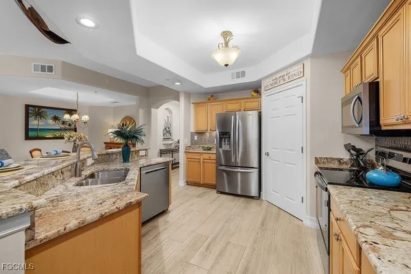 Property Slideshow image 2 of 28 | 11065 harbour yacht ct unit 101, Fort Myers, FL, 33908