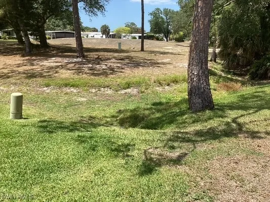 Property Slideshow image 3 of 28 | 10 le mans dr, Naples, FL, 34112