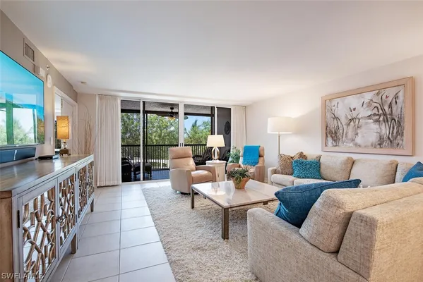 Property Slideshow image 3 of 29 | 6825 grenadier blvd 101, Naples, FL, 34108