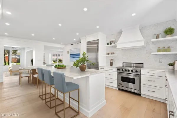 Property Slideshow image 3 of 10 | 2401 gulf shore blvd villa 1, Naples, FL, 34103