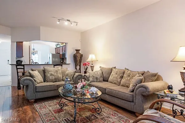Property Slideshow image 3 of 12 | 853 tanbark dr 103, Naples, FL, 34108