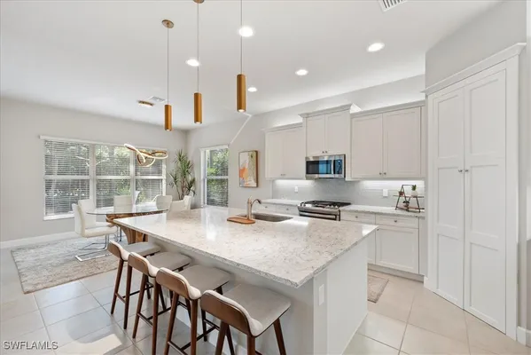 Property Slideshow image 2 of 28 | 28422 capraia dr, Bonita Springs, FL, 34135